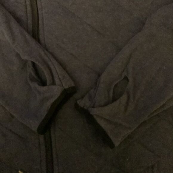 UGG JACKET   - Picture 6 of 6